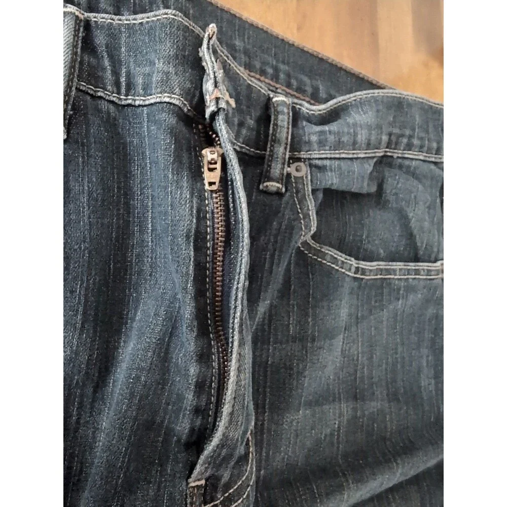 LEVI'S 505 Men's 36 x 32 Jeans STRETCH Med Blue Regular Straight Denim